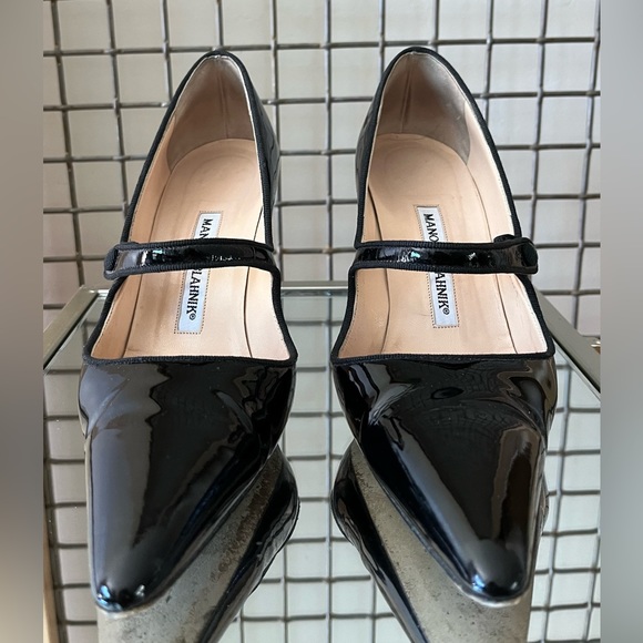 Manolo Blahnik Shoes - Manolo Blahnik Heels, size 36.5 US 6 1/2